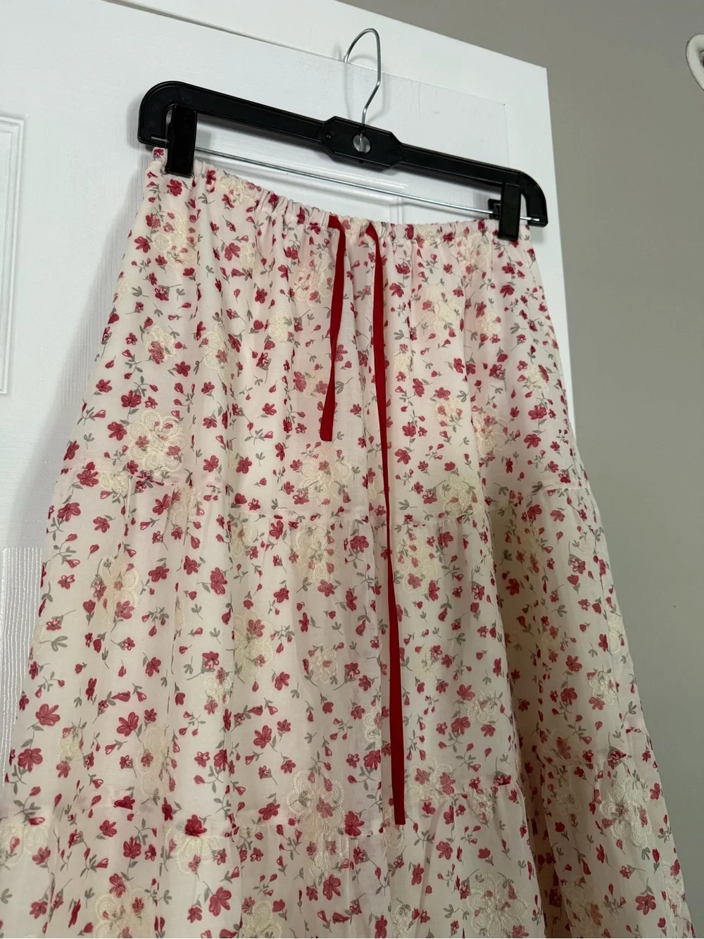 Baevely Floral Tiered Maxi Long Skirt Cream Floral Cottagecore - Picture 3 of 8